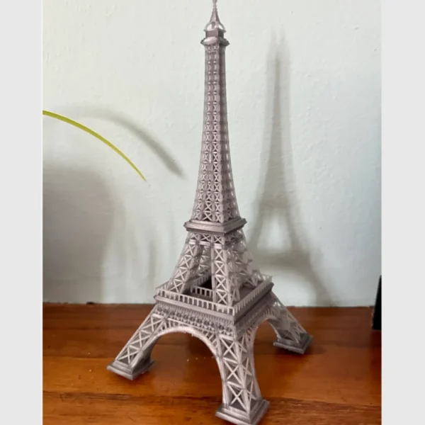 3D Printed Eiffel Tower Statue