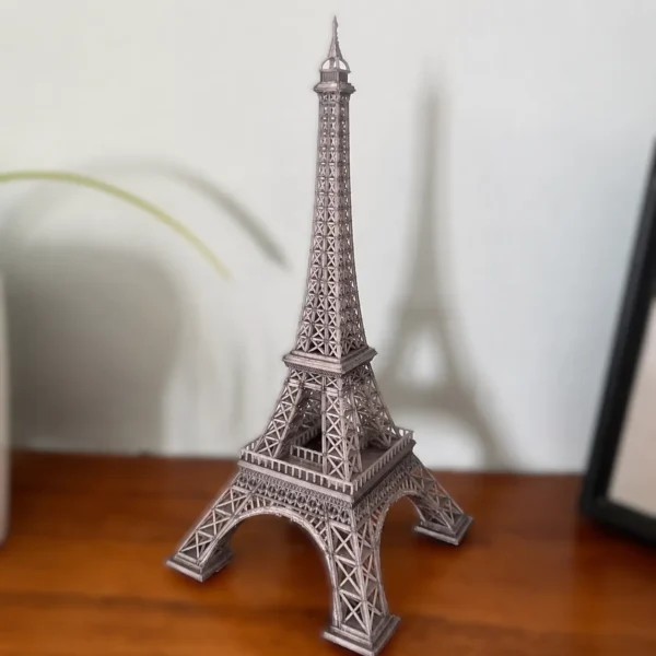 3D Printed Eiffel Tower Statue